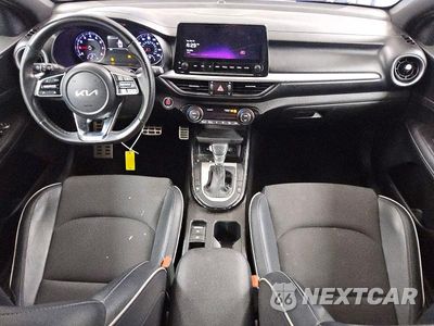Zdjęcie 8 z 13 samochodu: 2023 KIA FORTE GT LINE VIN:3KPF54AD2PE627028 - miniatura
