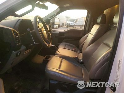 Zdjęcie 7 z 12 samochodu: 2019 FORD F150 VIN:1FTMF1C51KKD84729 - miniatura