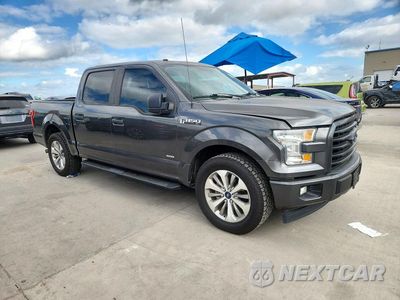 Czwarte zdjęcie samochodu z boku: 2017 FORD F150 SUPERCREW VIN:1FTEW1CP1HKD16106 - miniatura