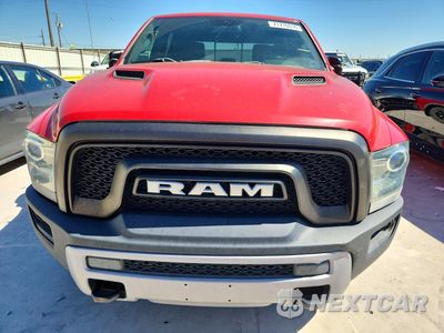 Piąte zdjęcie samochodu w środku: 2016 RAM 1500 REBEL VIN:1C6RR7YT6GS251700 - miniatura