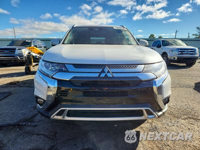 Piąte zdjęcie samochodu w środku: 2020 MITSUBISHI OUTLANDER SE VIN:JA4AZ3A37LZ029610 - miniatura