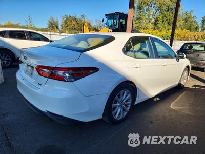 Trzecie zdjęcie samochodu z tyłu: 2018 TOYOTA CAMRY LE VIN:4T1B11HK2JU062636 - miniatura