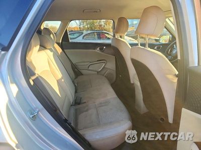 Zdjęcie 10 z 12 samochodu: 2021 KIA SOUL S VIN:KNDJ23AU6M7772341 - miniatura