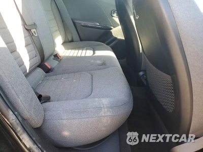 Zdjęcie 10 z 12 samochodu: 2025 KIA K4 EX VIN:3KPFU4DEXSE081417 - miniatura
