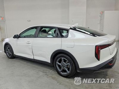 Drugie zdjęcie samochodu z przodu: 2025 KIA K4 LXS VIN:3KPFT4DE4SE157667 - miniatura