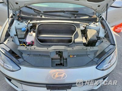 Zdjęcie 11 z 13 samochodu: 2024 HYUNDAI IONIQ 6 SE VIN:KMHM24AC6RA076241 - miniatura