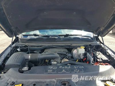 Zdjęcie 11 z 12 samochodu: 2019 RAM 1500 LARAMIE VIN:1C6SRFJT9KN606985 - miniatura