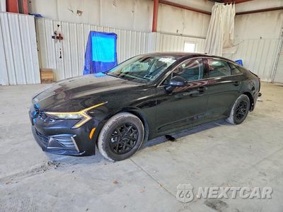 2025 KIA K5 LXS KNAG24J79S5383368 - główne zdjęcie licytacji z USA - miniatura