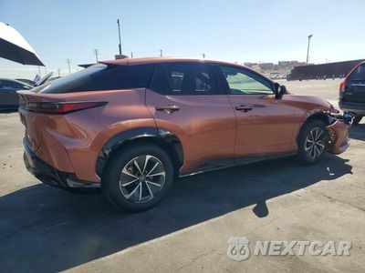 Trzecie zdjęcie samochodu z tyłu: 2024 LEXUS RZ 300E VIN:JTJABABB2RA000489 - miniatura