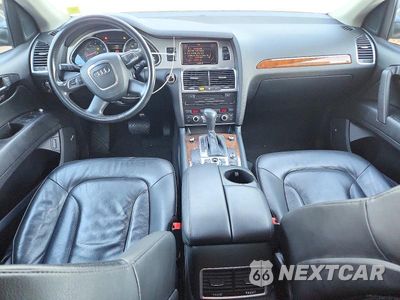 Zdjęcie 8 z 13 samochodu: 2011 AUDI Q7 PREMIUM PLUS VIN:WA1LGAFE1BD010382 - miniatura