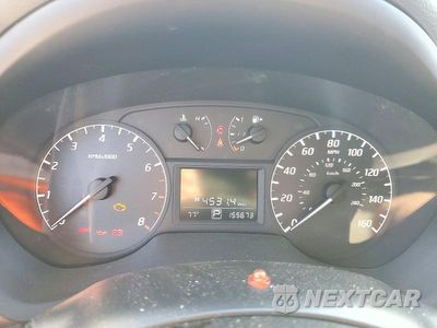 Zdjęcie 9 z 12 samochodu: 2013 NISSAN SENTRA S VIN:3N1AB7AP5DL612130 - miniatura