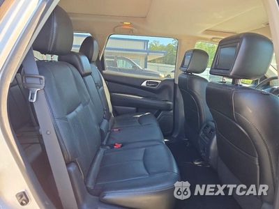 Zdjęcie 11 z 13 samochodu: 2014 NISSAN PATHFINDER PLATINUM VIN:5N1AR2MN3EC640569 - miniatura
