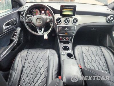 Zdjęcie 8 z 12 samochodu: 2016 MERCEDES-BENZ CLA 250 VIN:WDDSJ4EB3GN377402 - miniatura