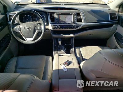 Zdjęcie 8 z 14 samochodu: 2019 TOYOTA HIGHLANDER LIMITED PLATINUM VIN:5TDDZRFH6KS950114 - miniatura