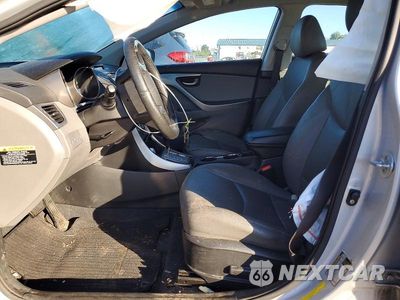 Zdjęcie 7 z 12 samochodu: 2013 HYUNDAI ELANTRA LIMITED VIN:KMHDH4AE5DU787615 - miniatura