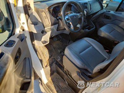 Zdjęcie 8 z 14 samochodu: 2018 FORD TRANSIT T-150 VIN:1FTYE2CM0JKB46032 - miniatura