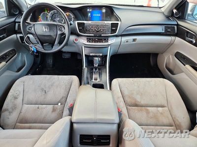 Zdjęcie 8 z 12 samochodu: 2014 HONDA ACCORD EX VIN:1HGCR2F7XEA034937 - miniatura