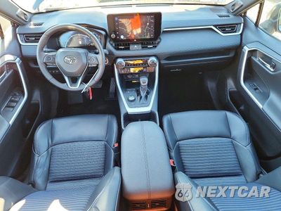 Zdjęcie 8 z 13 samochodu: 2024 TOYOTA RAV4 XSE VIN:4T3E6RFV2RU141835 - miniatura