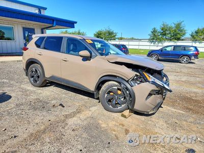 Czwarte zdjęcie samochodu z boku: 2025 NISSAN ROGUE SV VIN:JN8BT3BB3SW146929 - miniatura