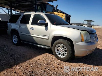 Czwarte zdjęcie samochodu z boku: 2007 GMC YUKON DENALI VIN:1GKFK63867J177900 - miniatura