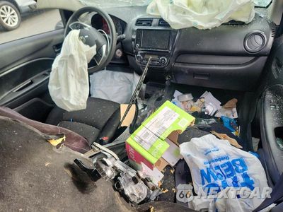 Zdjęcie 8 z 13 samochodu: 2024 MITSUBISHI MIRAGE ES VIN:ML32AUHJ9RH009128 - miniatura