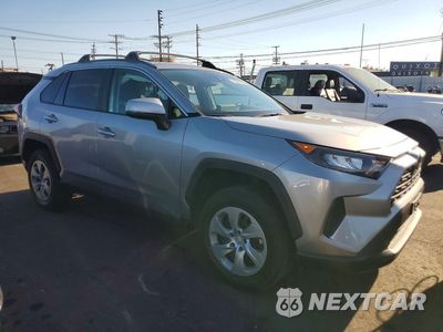 Czwarte zdjęcie samochodu z boku: 2019 TOYOTA RAV4 LE VIN:2T3K1RFV0KC014574 - miniatura