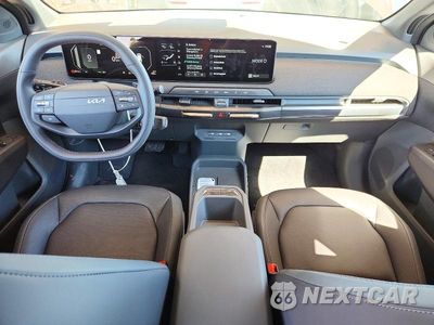 Zdjęcie 8 z 13 samochodu: 2027 KIA EV3 LAND VIN:3KMDC4DA7VE003315 - miniatura