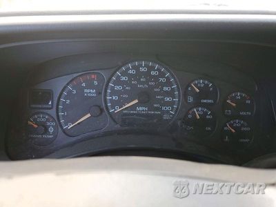 Zdjęcie 9 z 13 samochodu: 2002 CHEVROLET SILVERADO K2500 HEAVY DUTY VIN:1GCHK23152F204709 - miniatura