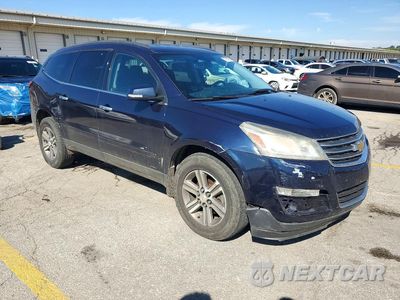 Czwarte zdjęcie samochodu z boku: 2015 CHEVROLET TRAVERSE LT VIN:1GNKVGKD0FJ123651 - miniatura