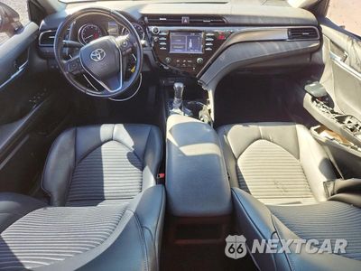 Zdjęcie 8 z 13 samochodu: 2019 TOYOTA CAMRY SE VIN:4T1B11HK2KU276494 - miniatura