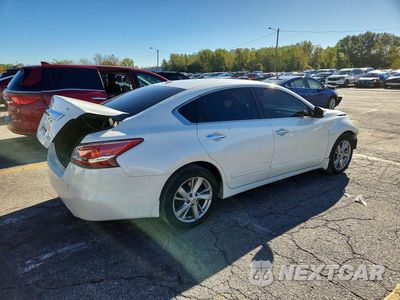 Trzecie zdjęcie samochodu z tyłu: 2013 NISSAN ALTIMA 2.5 VIN:1N4AL3AP3DC920918 - miniatura