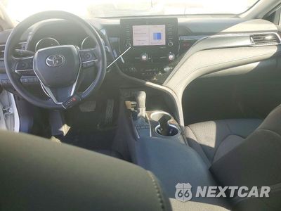 Zdjęcie 8 z 12 samochodu: 2022 TOYOTA CAMRY LE VIN:4T1R11AK9NU662407 - miniatura