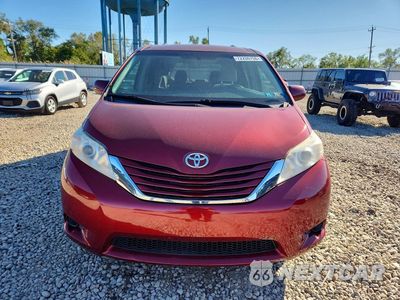 Piąte zdjęcie samochodu w środku: 2017 TOYOTA SIENNA LE VIN:5TDKZ3DC1HS827177 - miniatura