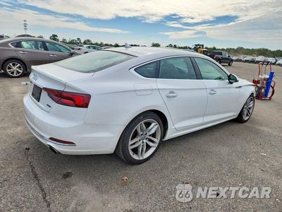 Trzecie zdjęcie samochodu z tyłu: 2019 AUDI A5 PREMIUM VIN:WAUANCF59KA077258 - miniatura