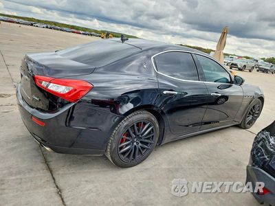 Trzecie zdjęcie samochodu z tyłu: 2017 MASERATI GHIBLI S VIN:ZAM57RTA9H1238098 - miniatura