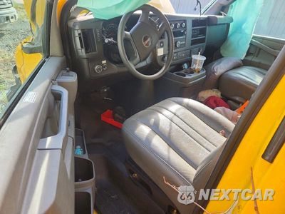 Zdjęcie 8 z 13 samochodu: 2024 GMC SAVANA BOX TRUCK VIN:1GD07RFP6R1118240 - miniatura