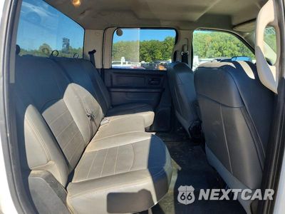 Zdjęcie 10 z 12 samochodu: 2014 RAM 2500 ST VIN:3C6TR5CT5EG308474 - miniatura