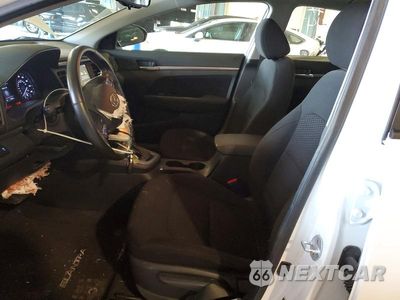 Zdjęcie 7 z 12 samochodu: 2019 HYUNDAI ELANTRA VALUE EDITION VIN:5NPD84LF0KH463666 - miniatura
