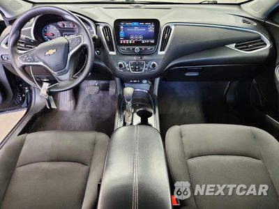 Zdjęcie 8 z 12 samochodu: 2023 CHEVROLET MALIBU LT VIN:1G1ZD5ST5PF178423 - miniatura