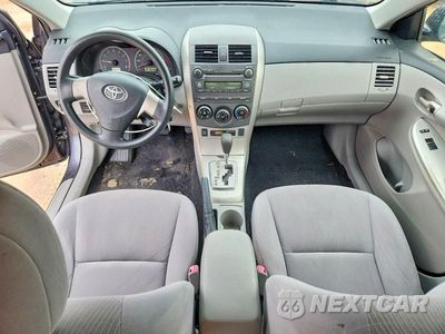 Zdjęcie 8 z 12 samochodu: 2011 TOYOTA COROLLA LE VIN:JTDBU4EE4B9142424 - miniatura