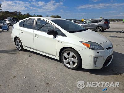 Czwarte zdjęcie samochodu z boku: 2014 TOYOTA PRIUS FIVE VIN:JTDKN3DU0E1838393 - miniatura
