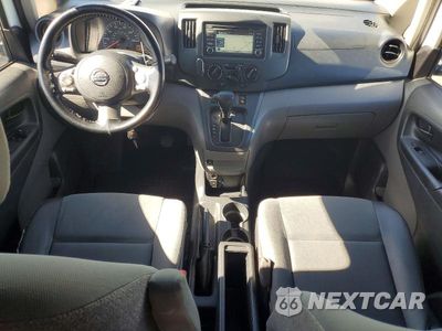 Zdjęcie 8 z 13 samochodu: 2015 NISSAN NV200 SV VIN:3N6CM0KN7FK729248 - miniatura