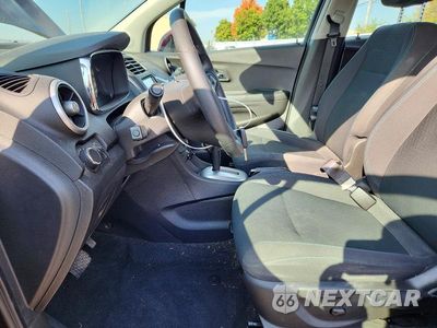 Zdjęcie 7 z 13 samochodu: 2016 CHEVROLET TRAX LS VIN:3GNCJNSB3GL249922 - miniatura