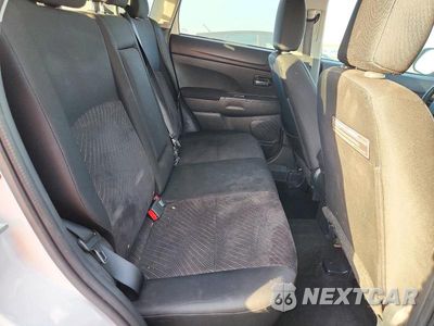 Zdjęcie 11 z 13 samochodu: 2015 MITSUBISHI OUTLANDER MAX 650 VIN:4A4AR4AU7FE052961 - miniatura
