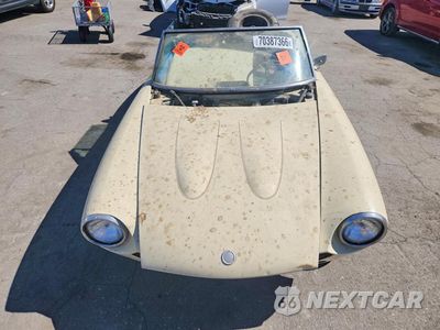 Piąte zdjęcie samochodu w środku: 1978 FIAT 124 SPIDER VIN:124CS10134409 - miniatura