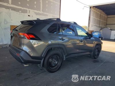 Trzecie zdjęcie samochodu z tyłu: 2019 TOYOTA RAV4 LE VIN:JTMF1RFV3KJ012235 - miniatura