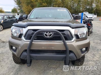 Piąte zdjęcie samochodu w środku: 2012 TOYOTA TACOMA PRERUNNER ACCESS CAB VIN:5TFTX4GN6CX012215 - miniatura
