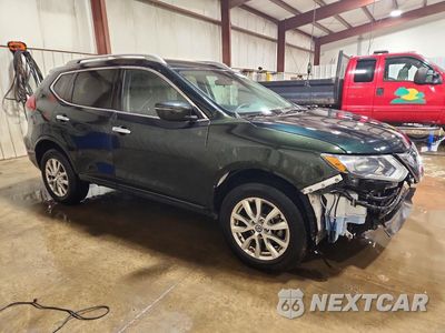 Czwarte zdjęcie samochodu z boku: 2019 NISSAN ROGUE SV VIN:5N1AT2MV5KC746647 - miniatura