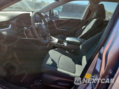 Zdjęcie 7 z 13 samochodu: 2021 TOYOTA RAV4 LE VIN:2T3F1RFVXMW187036 - miniatura