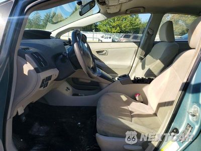 Zdjęcie 7 z 12 samochodu: 2012 TOYOTA PRIUS THREE VIN:JTDKN3DU9C5385641 - miniatura